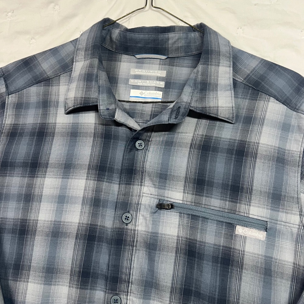 Columbia Mens Omni-Wick Omni-Shade Plaid Long Sleeve Hiking Shirt Blue Grey L